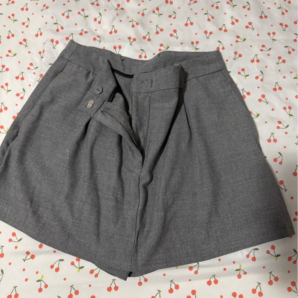 ZARA Mini Gray Skort